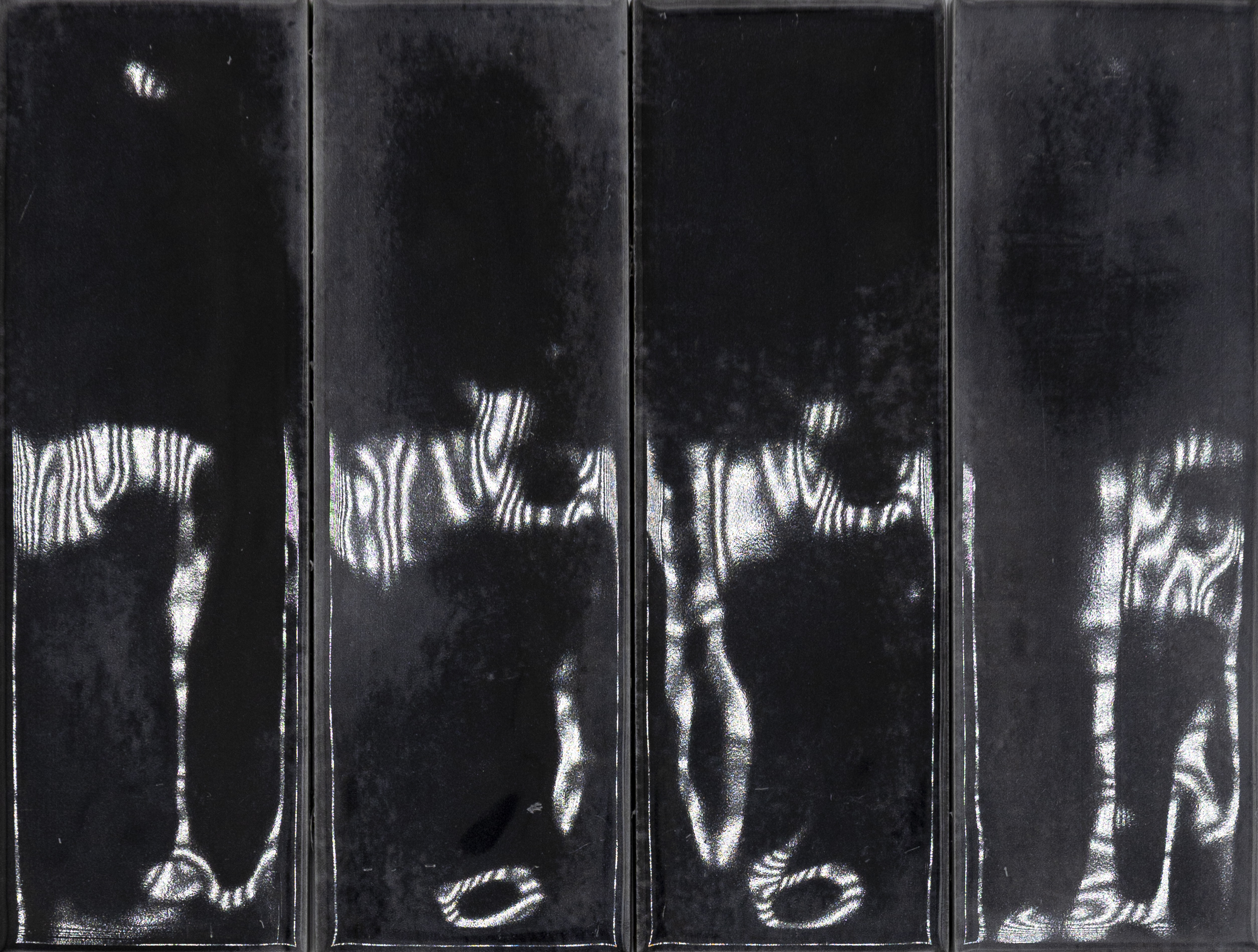 Mayolica : Beret : Coal Gloss 2x6 (4.85SF) New!