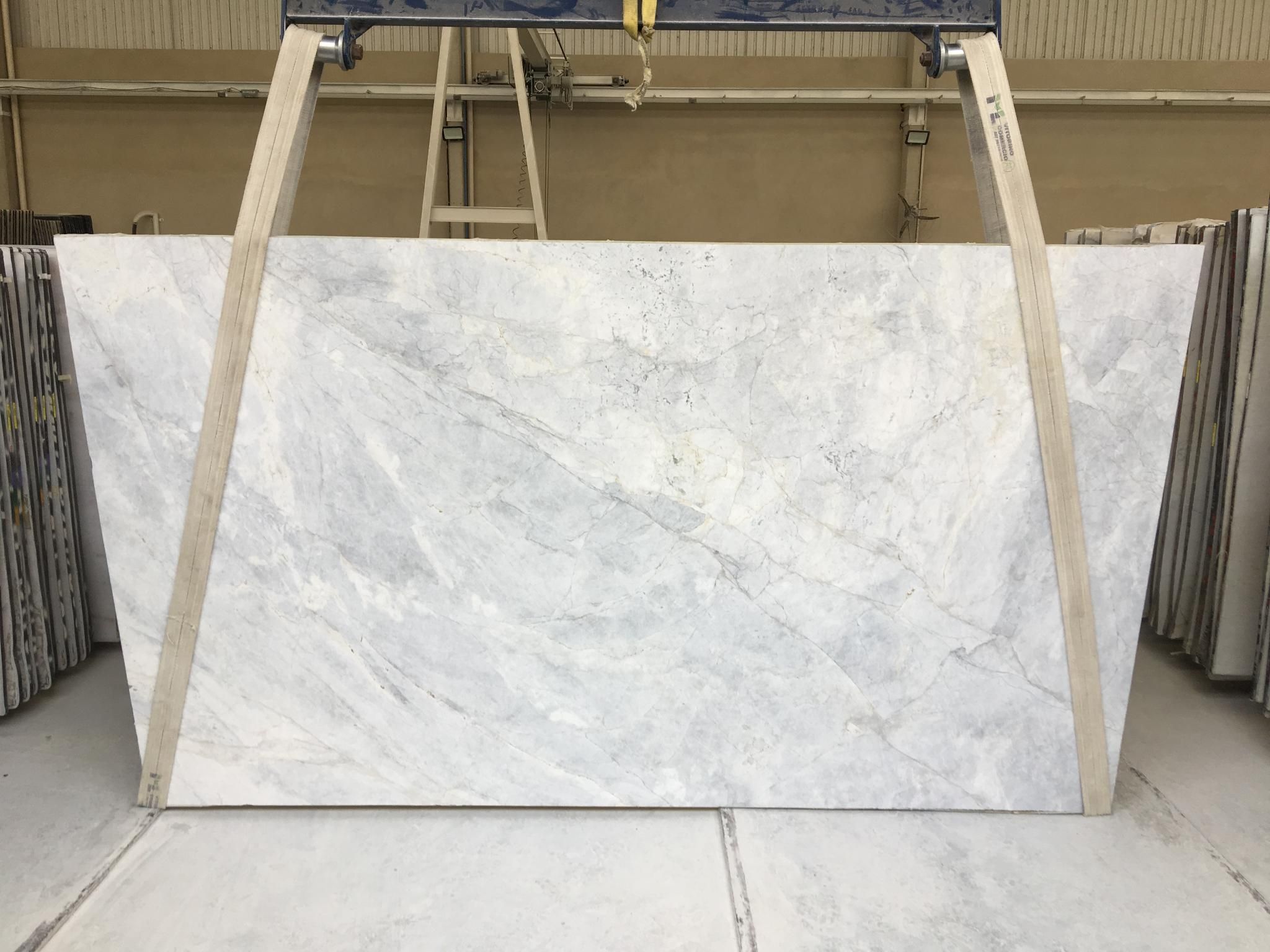 Matterhorn Leathered Dolomite 3cm