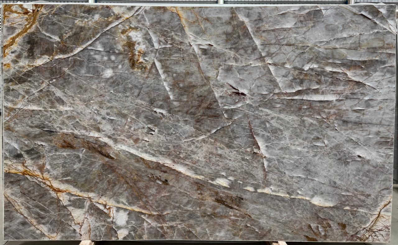 Crystal Murano Polished Quartzite 3cm