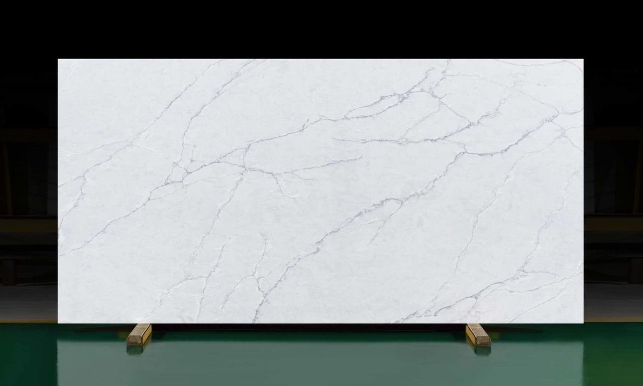 Rhino : Lightning Grey 9608S 3cm Quartz