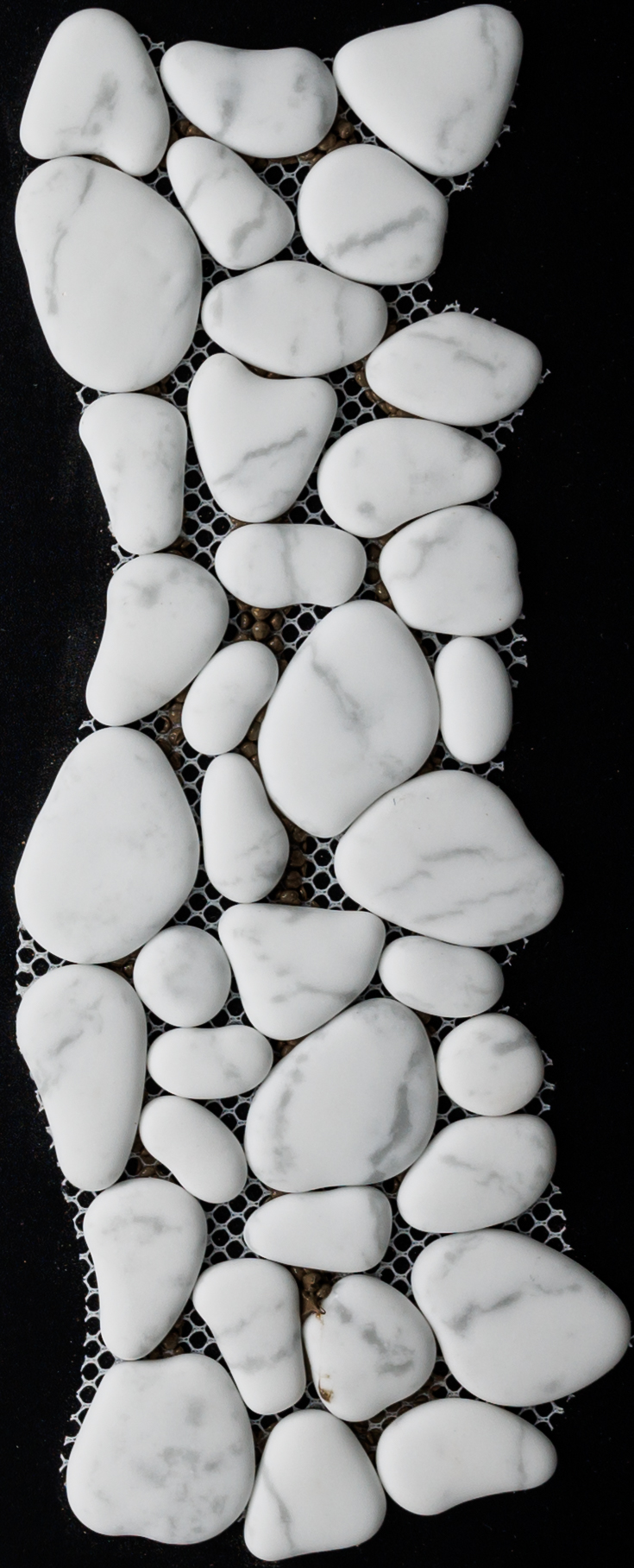SW : Carrara Super White Pebble Recycled Glass 18FBGPB-CARRARA