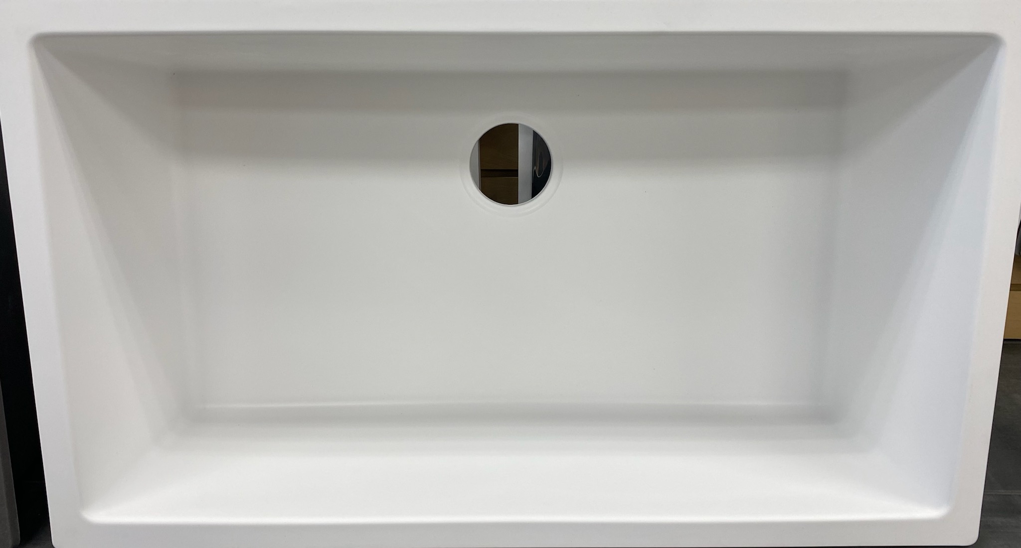 3319 White Composite